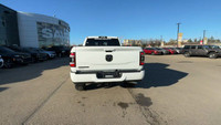 This 2024 RAM 2500 BIG HORN CREW CAB 4X2 has the following options Premium Cloth Bucket Seats, Remot... (image 7)