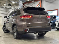 2017 Toyota Highlander Limited/AWD/7PASS/AC/CUIR/GPS/CAMERA/TOIT PANO/MAGS/GR ELECT !!! 5151 BOULEVA... (image 5)