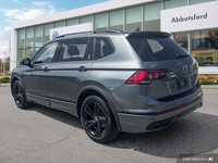This Volkswagen Tiguan boasts a Intercooled Turbo Regular Unleaded I-4 2.0 L/121 engine powering thi... (image 2)