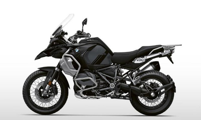 2024 BMW R1250GS ADVENTURE TRIPLE BLACK in Touring in Laval / North Shore