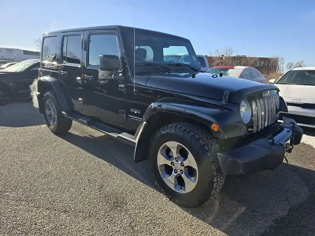 2016 Jeep Wrangler SAHARA | FREEDOM TOP | HTD LTH STS | NAV in Cars & Trucks in Calgary - Image 9