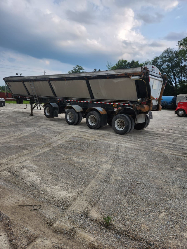 2013 ABS 48 ft Live Bottom Belt Trailer in Heavy Equipment in Barrie - Image 4