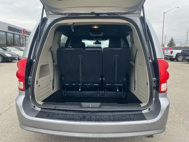 2019 Dodge Grand Caravan SXT Premium Plus ~Leather ~Nav ~Power S in Cars & Trucks in Barrie - Image 6