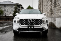 This 2021 Hyundai Santa Fe is for sale today. This SUV has 96,231 kms. It's white in colour . It has... (image 3)
