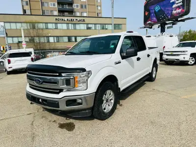 Discover the unmatched power and versatility of the 2018 Ford F-150 Sport 5.0. This robust pickup tr...