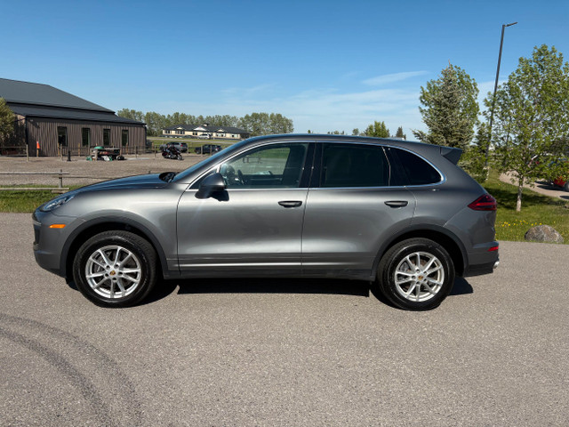 2018 Porsche Cayenne AWD Hail Damage Active Title in Cars & Trucks in Calgary - Image 3