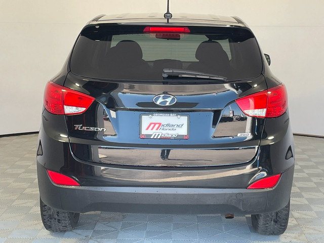 2015 Hyundai Tucson GL AWD at in Cars & Trucks in Barrie - Image 4