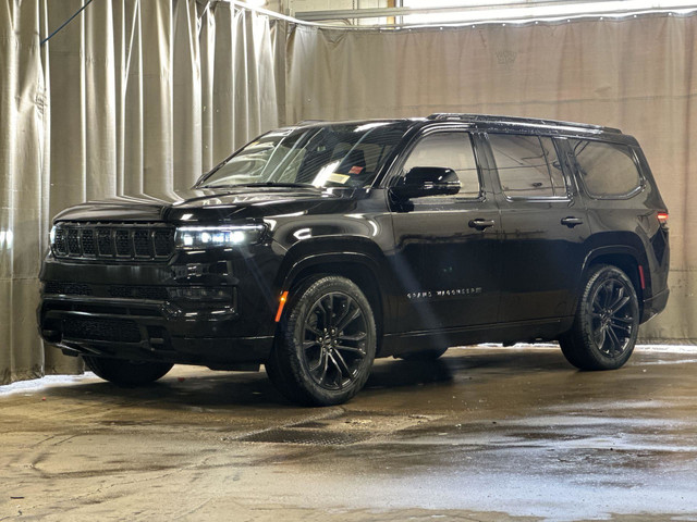 2024 Jeep Grand Wagoneer Series II Obsidian in Cars & Trucks in Edmonton