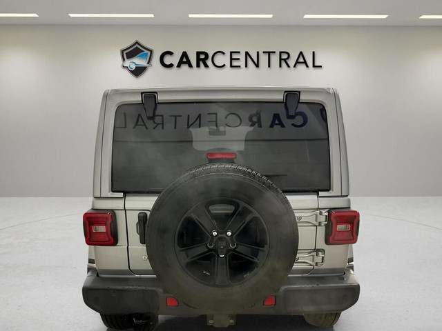 2020 Jeep Wrangler SAHARA ALTITUDE in Cars & Trucks in Barrie - Image 4