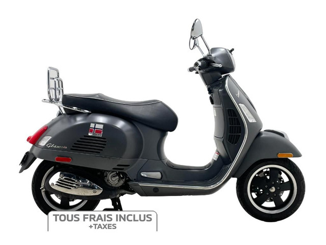 2012 Vespa GTS Super 300 Frais inclus+Taxes in Scooters & Pocket Bikes in City of Montréal - Image 2