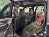 RARE FIND R-LINE HIGHLINE! TOP OF THE LINE! MOST DESIRABLE COLOR COMBO! LOCAL ONTARIO 1 OWNER SUV! E... (image 8)