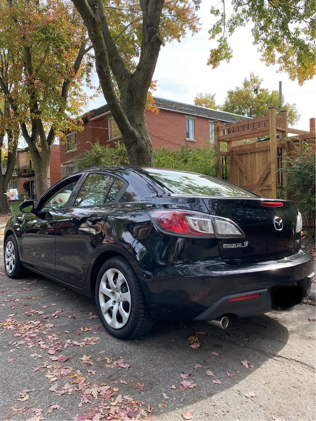 2010 Mazda 3 GS in Cars & Trucks in City of Montréal - Image 2