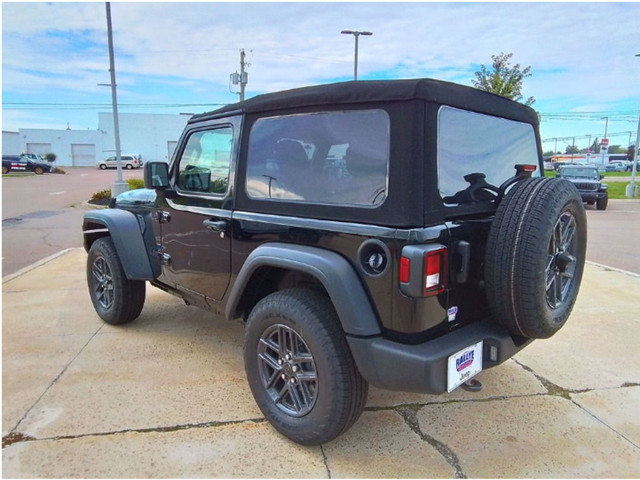  2024 Jeep Wrangler Sport S! 4x4! HEATED SEATS/STEERING! ONLY 29 in Cars & Trucks in Moncton - Image 2