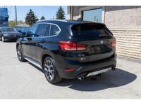 CLEAN CARFAX, LOW KILOMETRES! - Leather - Sunroof - Navigation - Heated Seats - Push Button Start -... (image 5)