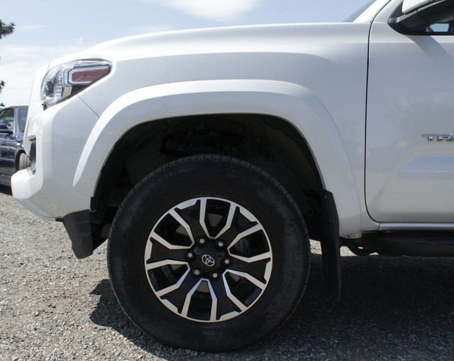 2022 Toyota Tacoma dans Autos et camions  à Penticton - Image 4