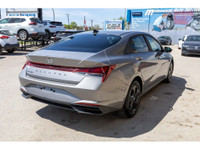 CLEAN CARFAX, GREAT KMS! - Heated Seats - Heated Steering Wheel - Apple CarPlay & Android Auto - Blu... (image 9)