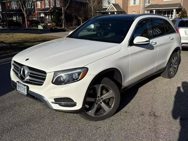 2018 MERCEDES-BENZ GLC GLC 300 - 4MATIC - NAVIGATION - TOIT OUVR in Cars & Trucks in City of Montréal