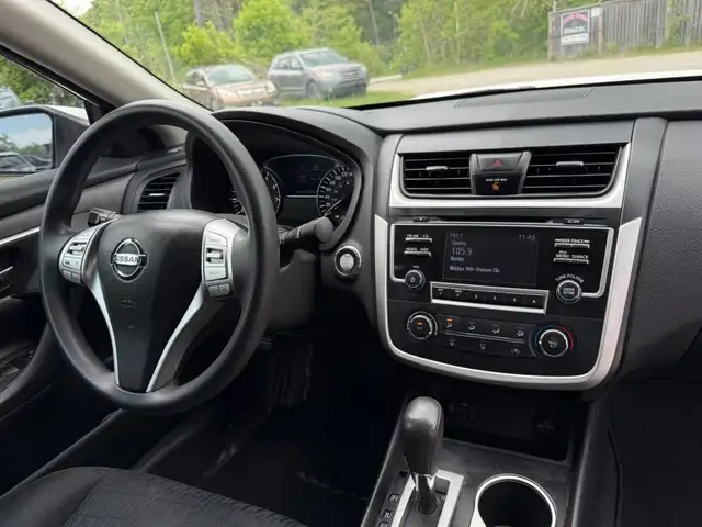 2017 NISSAN ALTIMA 2.5 | REV CAM | GAS SAVER dans Autos et camions dans Barrie - Image 12