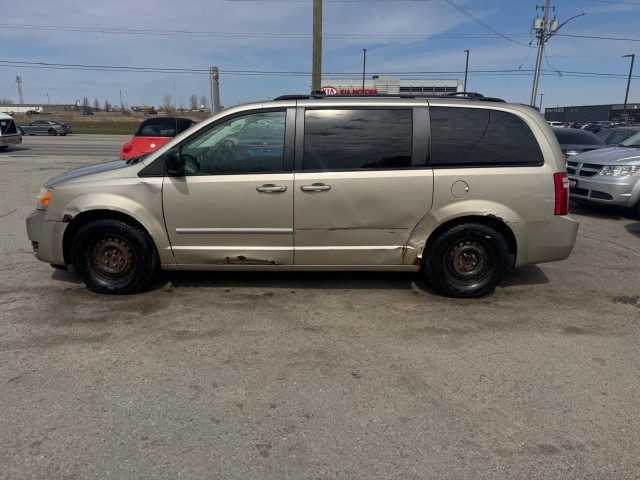 2008 Dodge Grand Caravan SE, 7 PASSENGER, MINIVAN, ONLY 171KMS,  in Cars & Trucks in London - Image 2