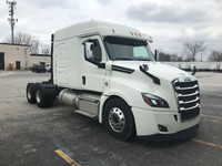 2019 Freightliner T12664ST