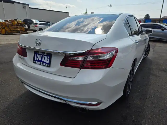 2016 Honda Accord EX-L in Cars & Trucks in Oshawa / Durham Region - Image 6