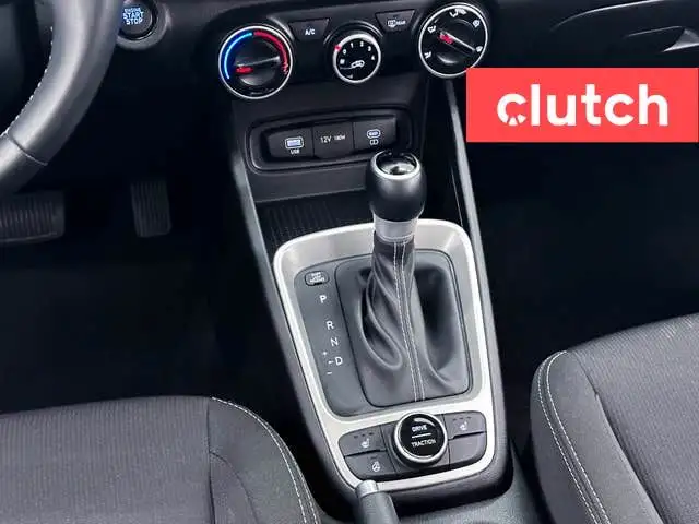 2023 Hyundai Venue Preferred w/ Apple CarPlay, Heated Front Seat in Cars & Trucks in City of Toronto - Image 33