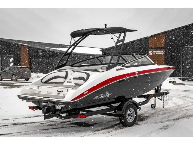 2025 Yamaha AR 195 in Powerboats & Motorboats in Québec City - Image 7