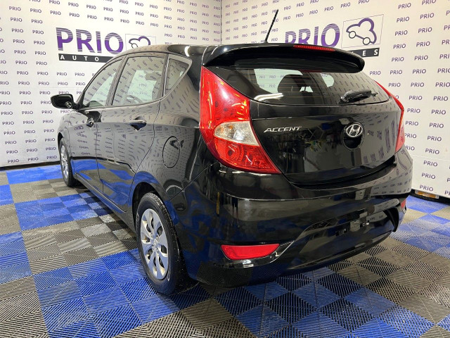2017 Hyundai Accent in Cars & Trucks in Ottawa - Image 3