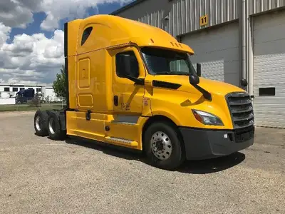 2019 FREIGHTLINER T12664ST TADC TRACTOR; Heavy Duty Trucks - Conventional Truck w/ Sleeper;Purchase...
