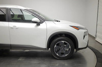 NAVIGATION SYSTEM, ADAPTIVE CRUISE CONTROL, PANORAMIC ROOF, BACK-UP CAMERA, BLIND SPOT MONITOR, HEAT... (image 1)