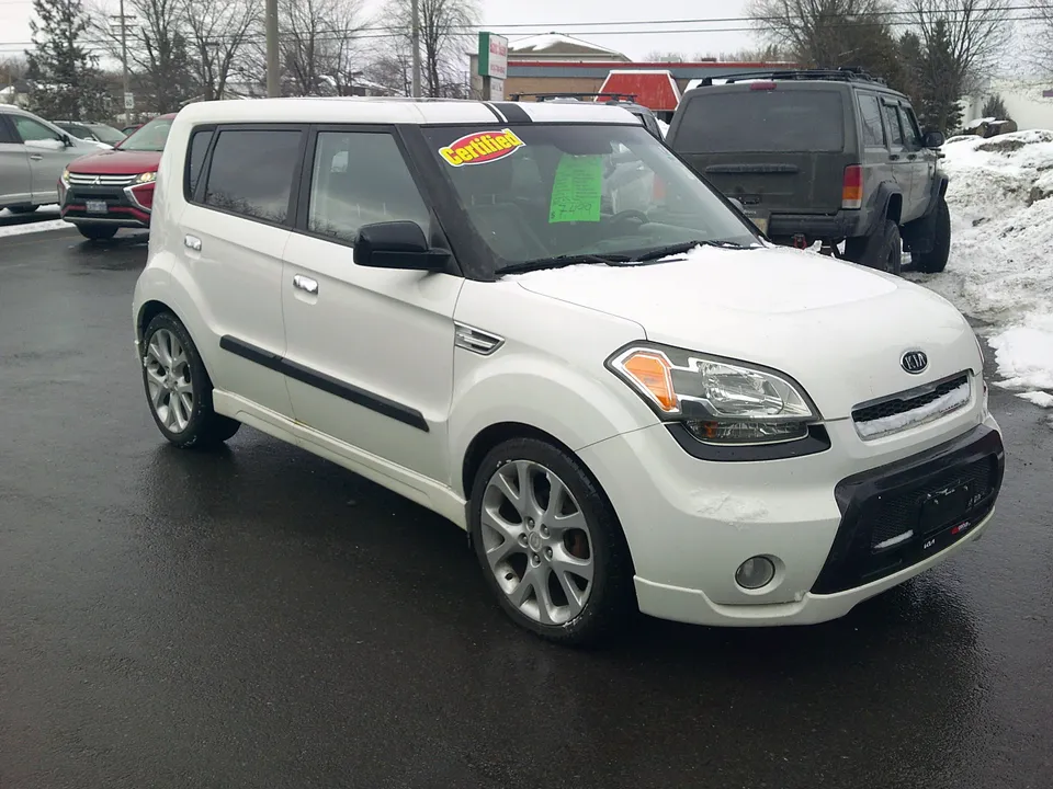 2010 Kia Soul + Loaded !