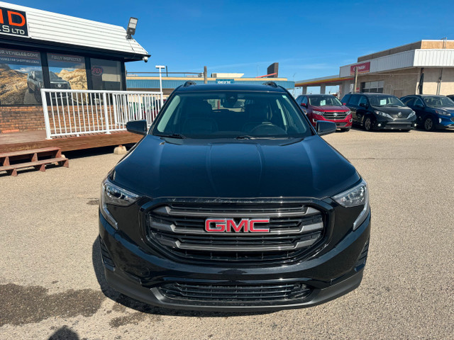 2020 GMC Terrain SLE AWD in Cars & Trucks in Lethbridge - Image 3