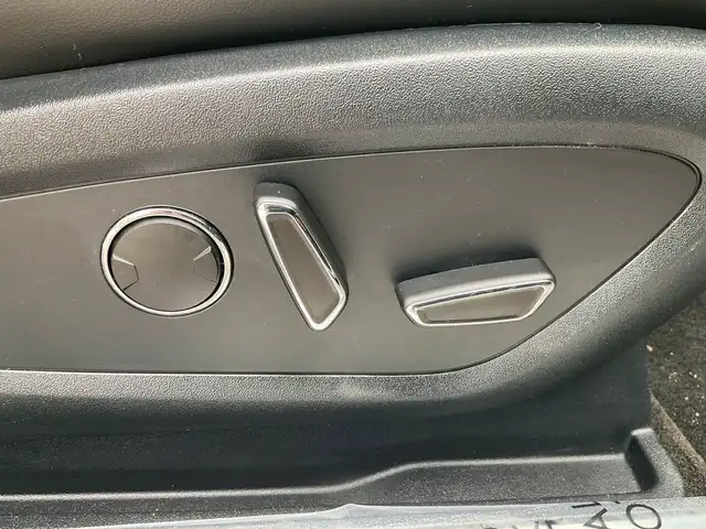 2016 Lincoln MKC Reserve AWD - LEATHER! NAV! BACK-UP CAM! BSM! in Cars & Trucks in Kitchener / Waterloo - Image 30