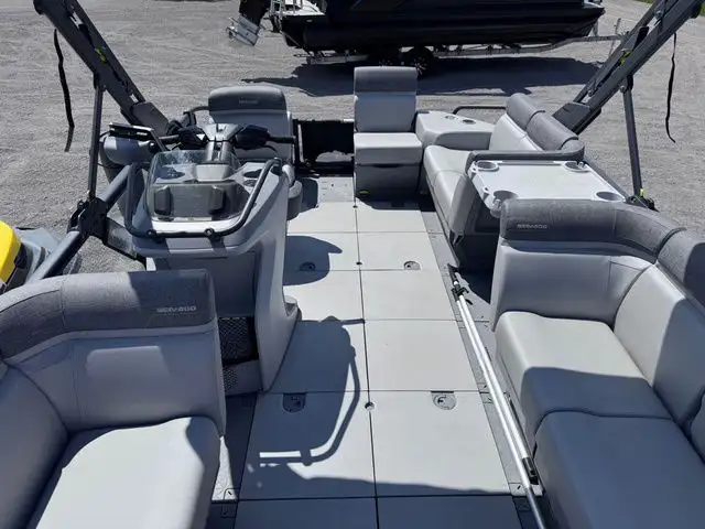 2023 Sea-Doo Switch Cruise 18' - 230HP in Sport Touring in Norfolk County - Image 6