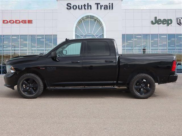 2021 Ram 1500 Classic Express 4x4 Crew Cab 5'7 Box in Cars & Trucks in Calgary - Image 3