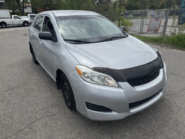 2009 Toyota Matrix 4dr Hatchback (1.8L 4cyl 5M) in Cars & Trucks in City of Toronto - Image 2