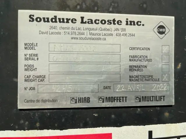 2010 Kenworth T800 in Heavy Equipment in St-Georges-de-Beauce - Image 10