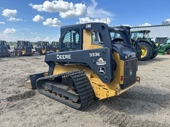 2015 John Deere 333E in Farming Equipment in Grande Prairie - Image 3