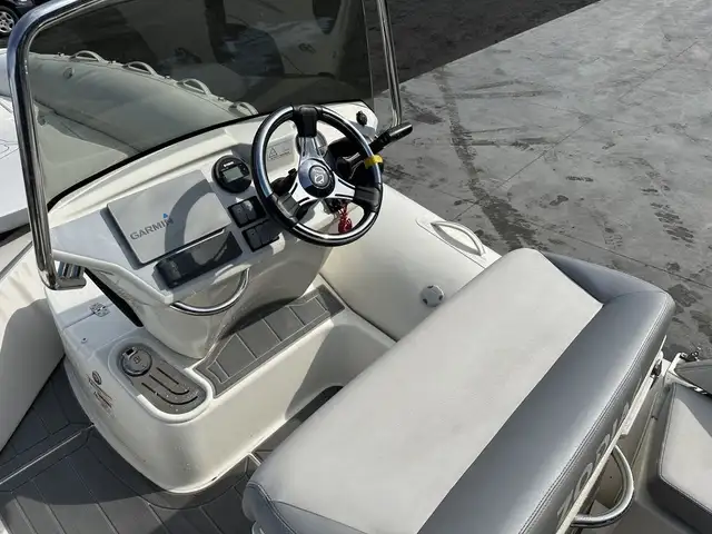 2020 Zodiac N-ZO 680 in Powerboats & Motorboats in Québec City - Image 10