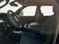 THIS 2024 RAM 3500 CREW CAB DUALLY COMES WITH A 6.7 CUMMINS DIESEL, 5TH WHEEL PREP PACKAGE, REAR AUT... (image 8)