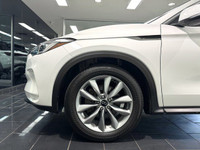The 2021 Infiniti QX50 Luxe presents a compelling combination of power and sophistication with its e... (image 5)
