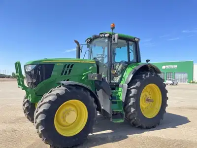 John Deere 6.8L 175HP, CammandQuad Plus 20/20 40K Transmission w/ Diff Lock & LH Reverser, MFWD, Sin...