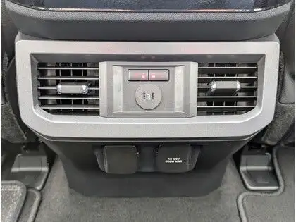 2024 Ford F-350 HARLEY DAVIDSON in Cars & Trucks in Edmonton - Image 35