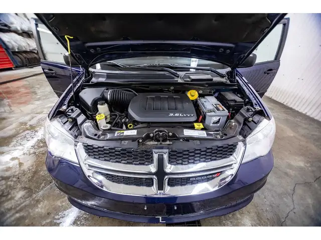 2015 Dodge Grand Caravan SE in Cars & Trucks in Calgary - Image 25