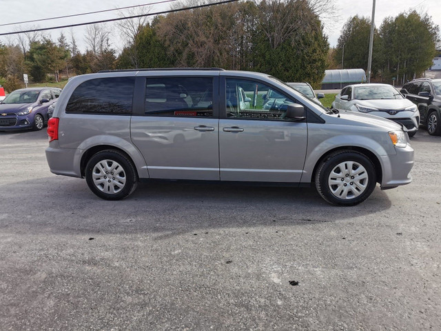 2019 Dodge Grand Caravan SE in Cars & Trucks in Belleville - Image 4
