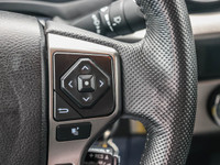 2022 Toyota Tacoma | 4WD | 3.5L V6 | 6-Speed Automatic | White | Certified Pre-OwnedTackle any terra... (image 4)