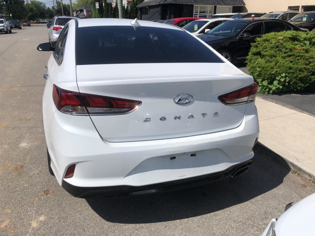 2018 Hyundai Sonata Other in Cars & Trucks in City of Toronto - Image 4
