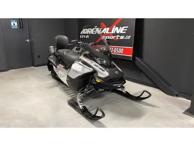 2020 Ski-Doo GRAND TOURING Sport 600 ace Grand Touring Sport 600 Ace. Poignées chauffante avant et a...