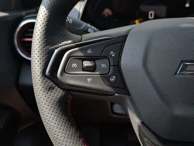 2025 Chevrolet Trax 2RS- RS Pkg - Sunroof Pkg in Cars & Trucks in Barrie - Image 17