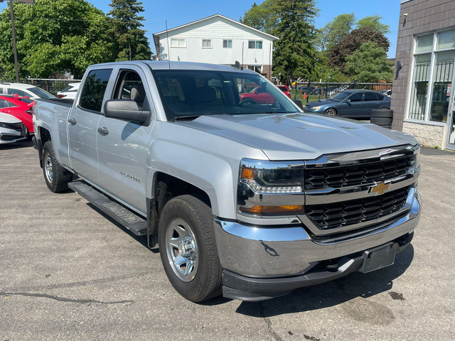 2016 Chevrolet Silverado 1500 4WD in Cars & Trucks in City of Toronto - Image 2